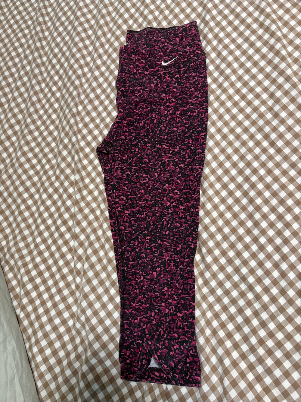Nike Womens Pink & Black Patterned Active Leggings-Capri Length